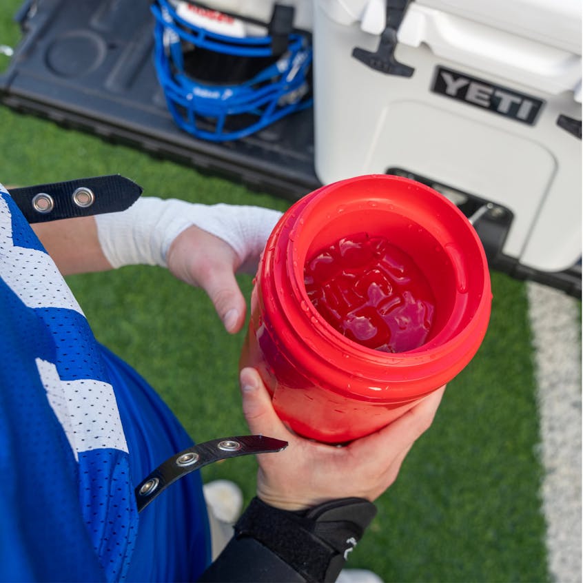 SILO 40OZ JUG WITH MAGDOCK™ STRAW CAP