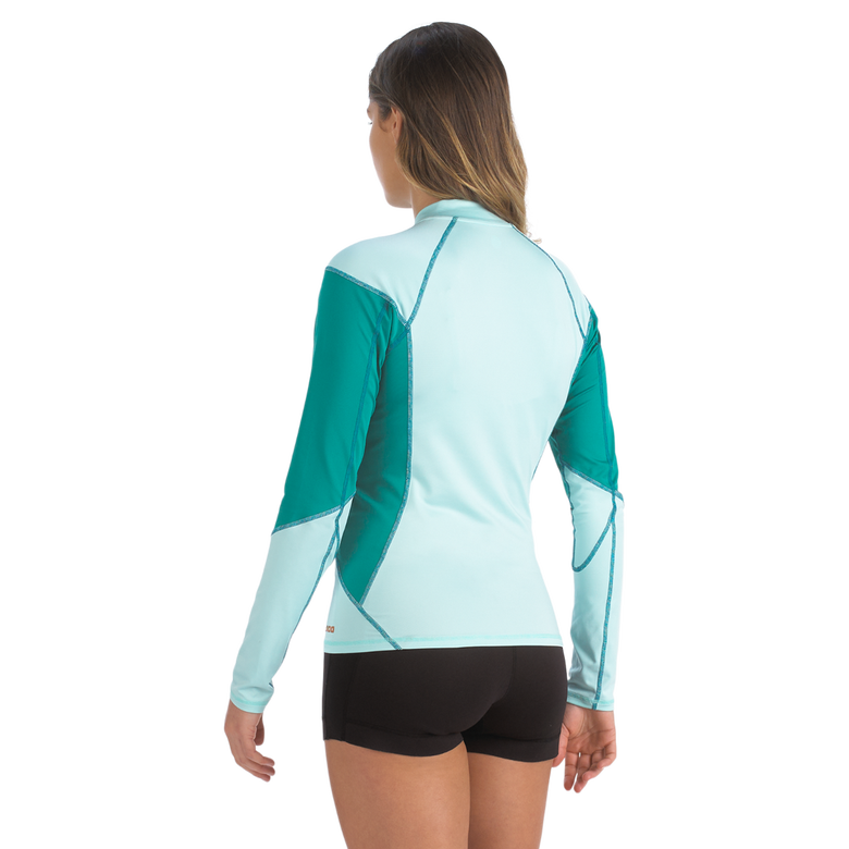 Women&#39;s Long Sleeve Performance Rashguard