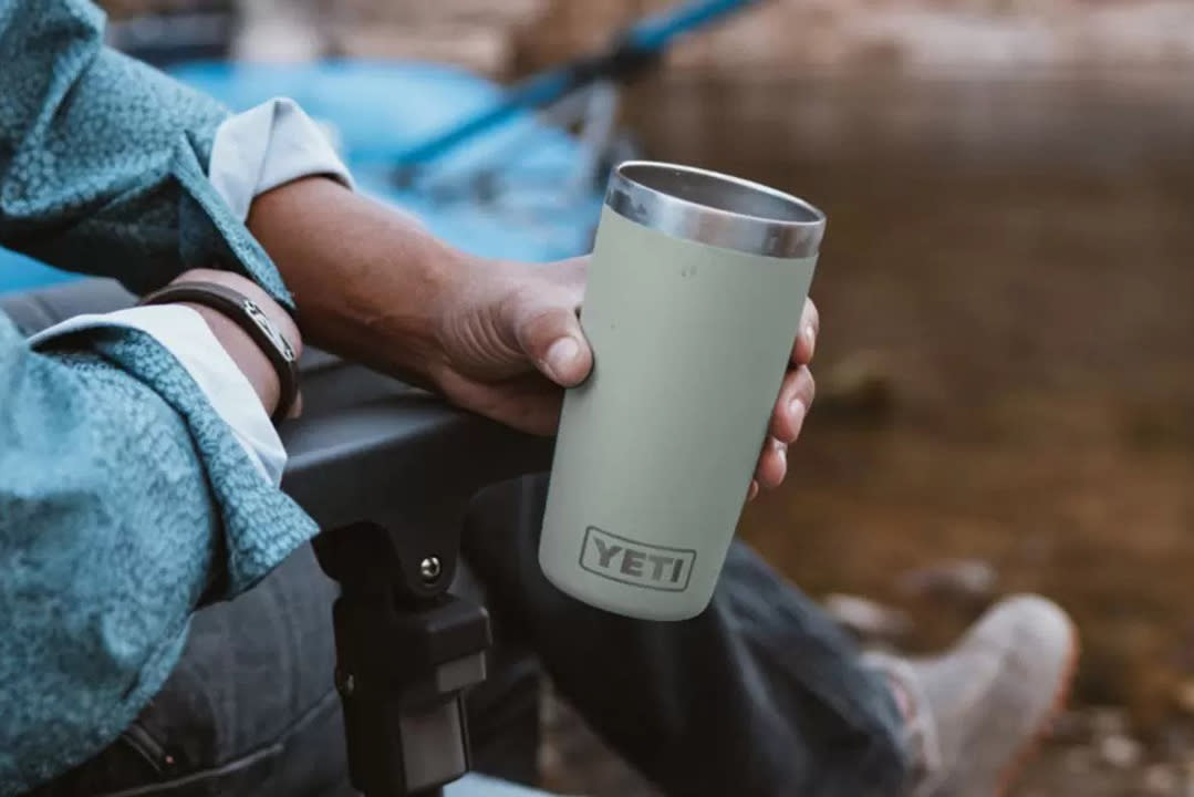 Yeti SLIM Colster 10oz RISER 